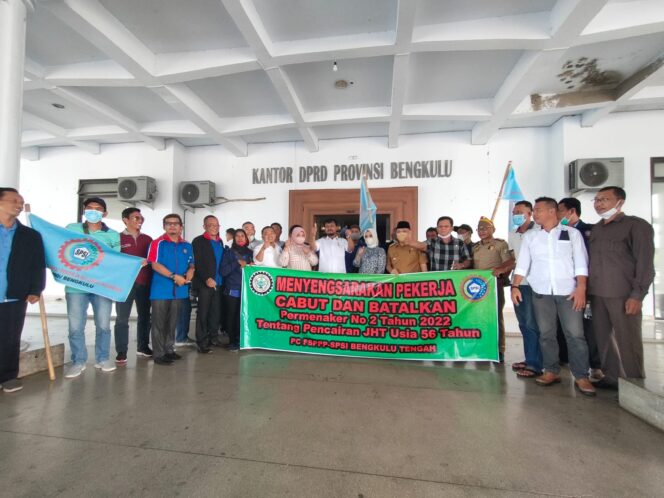 
 Dempo DPRD Provinsi Bengkulu Sepakat Cabut Permenaker Nomor 2 Tahun 2022