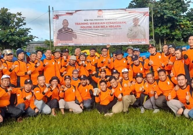 
 Kian Solid, PKS Bengkulu Gelar Kemah Bersama. (Doc:Nasti)