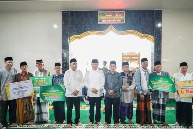 
 Gubernur Bengkulu berikan bantuan dana. (Doc:Wulan)