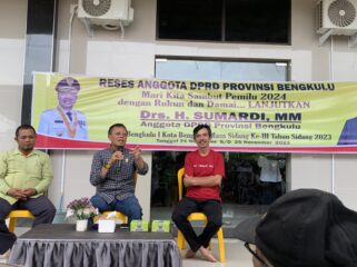 Reses Drs.H Sumardi MM DPRD Provinsi Bengkulu. (Doc:Tw07)